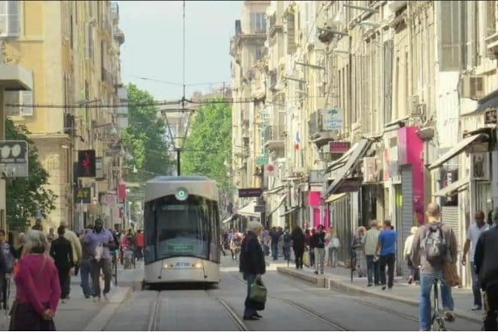 Апартаменты Marseille Vieux Port Canebiere Joli Appartement